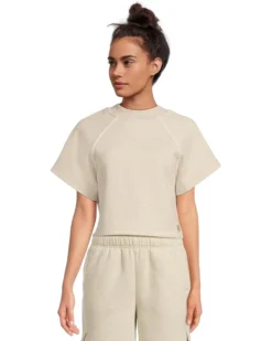 UGG Classic Short Sleeve Crewneck | Hoodies & Sweatshirts -Shoes For Every Day 61rXZLAZbcL. AC SR736920