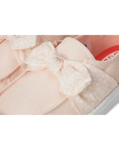 Hey Dude Kids Wendy Bow Prints (Little Kid/Big Kid) | Sneakers & Athletic Shoes -Shoes For Every Day 7110YT2089L. AC SR736920