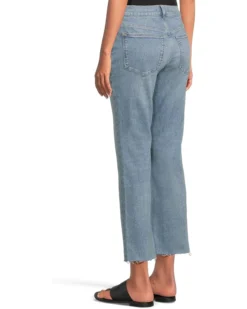 Madewell Mid-Rise Kick Out with Clean Hem in Altoona Wash | Jeans 8 Madewell Mid-Rise Kick Out with Clean Hem in Altoona Wash | Jeans -Shoes For Every Day 71K vnSFkDL. AC SR736920