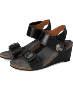 Taos Footwear Carousel 3 | Heels