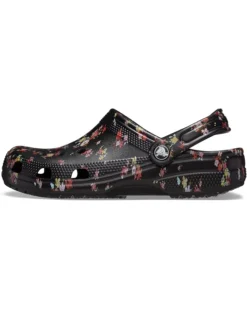 Crocs Classic Clog - Seasonal Graphic | Clogs -Shoes For Every Day 71fNDnEgwL. AC SR736920