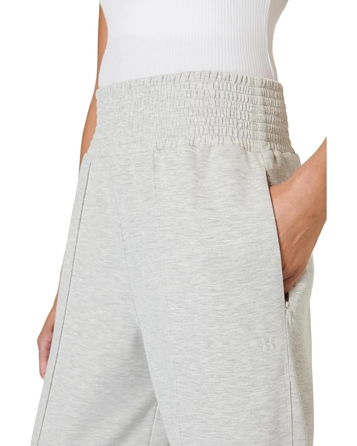 Sweaty Betty Sand Wash Cloudweight Track Pants 4 Sweaty Betty Sand Wash Cloudweight Track Pants - Image 4