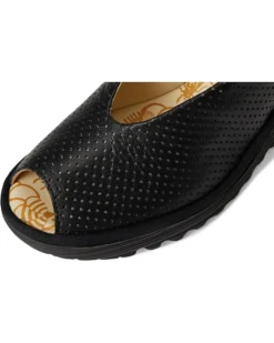 FLY LONDON Yala376Fly Perf | Heels 14 FLY LONDON Yala376Fly Perf | Heels -Shoes For Every Day 81TaVGl96vL. AC SR736920