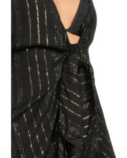 BECCA Radiance Plunge Tie Front Tunic | Swimwear 10 BECCA Radiance Plunge Tie Front Tunic | Swimwear -Shoes For Every Day 81g7IcIHWWL. AC SR736920