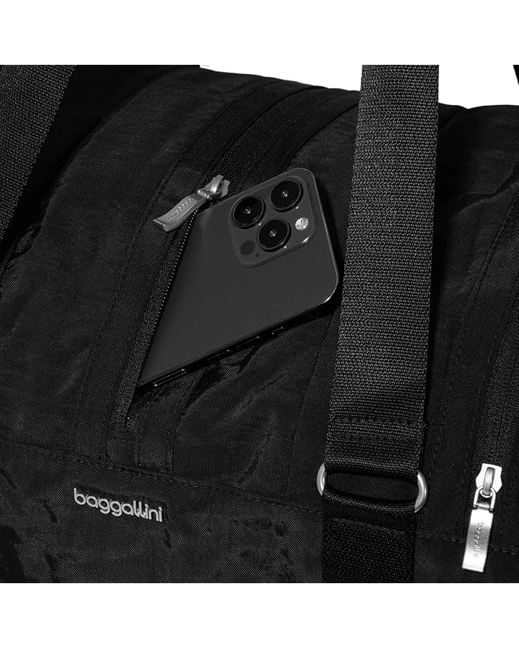 Baggallini Multizip Convertible Duffel | Duffle Bags 5 Baggallini Multizip Convertible Duffel | Duffle Bags - Image 5